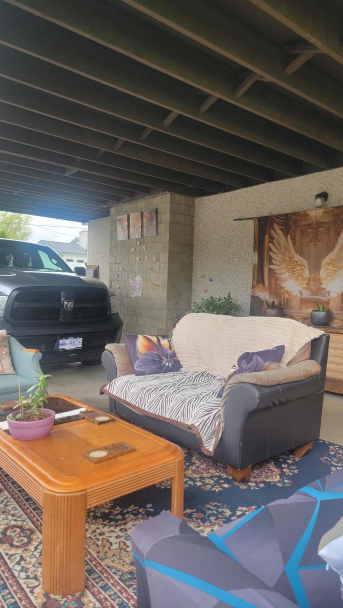 Charming - 2 Bedrooms Suite, 1 Full Bath & Family Room Kamloops Exterior foto